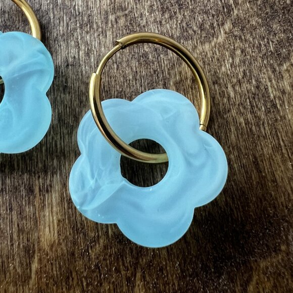 Gold Plated Blue Resin Flower Earrings - Picture 2 of 4
